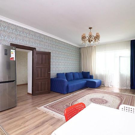 Квартира В Самом Центре Столицы Казахстана Leilighet Astana Eksteriør bilde